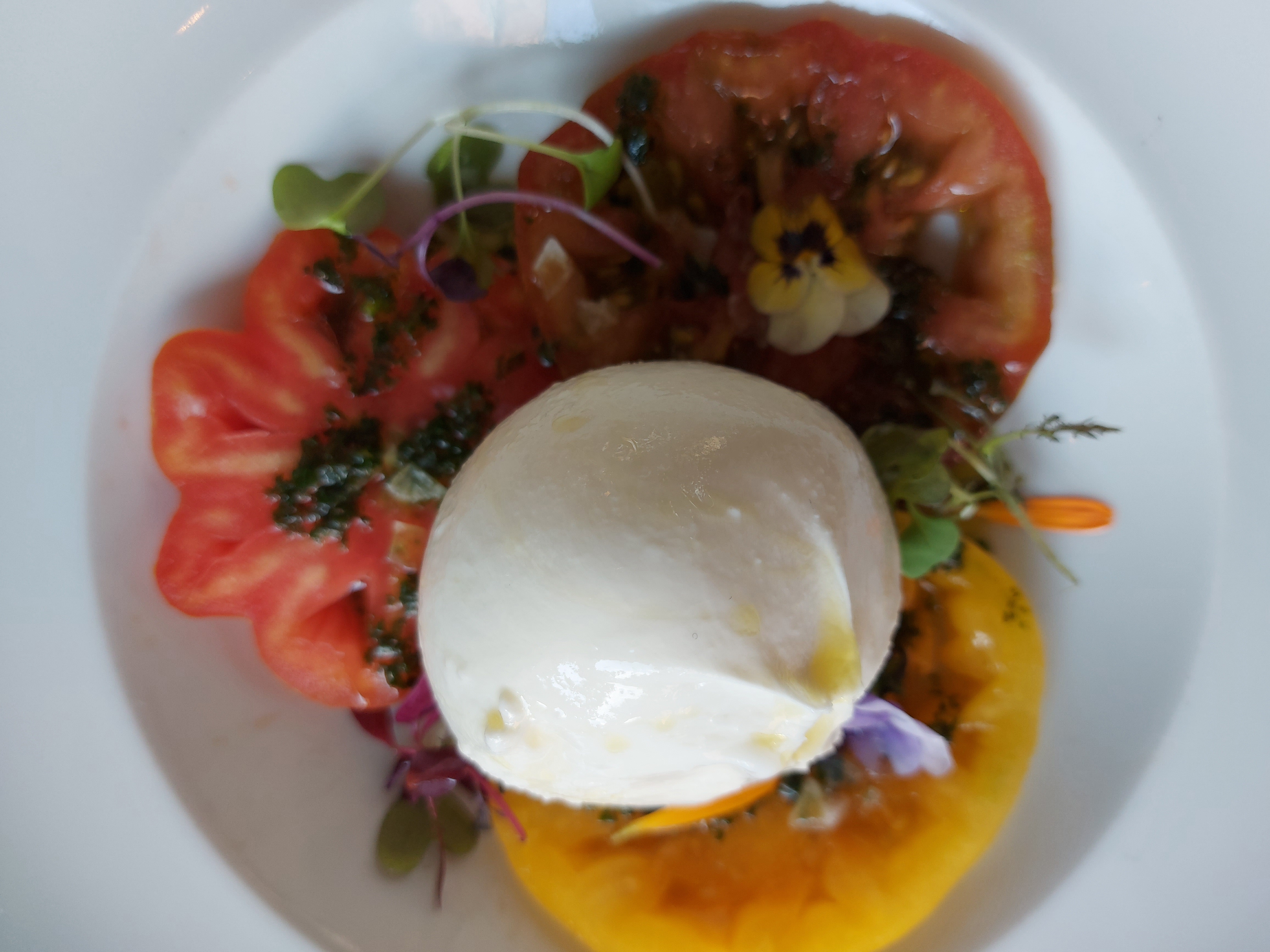 burrata-heirloom